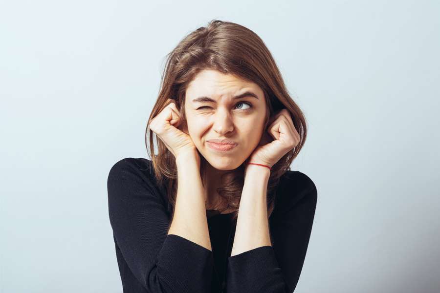 Mutual funds (investing) and career - two cases where your parents may NOT know best (image: girl-blocking-ears)